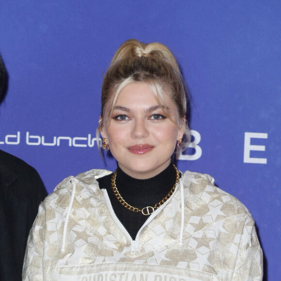 Mamoru Hosoda et Louane lors de la première de "Belle" au Grand Rex, à Paris, le 6 décembre 2021. Photo by Jerome Domine/ABACAPRESS.COM