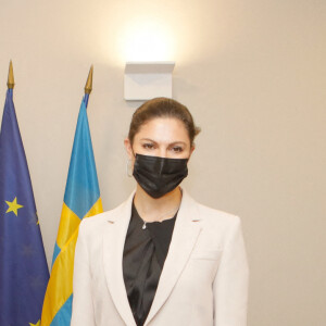 Bruno Le Maire, ministre de l'économie et des finances rencontre S.A.R. la princesse Victoria de Suède lors du 6ème sommet d'affaires franco-suédois sur la décarbonisation de l'éconimie au pavillon Vendôme à Paris, France, le 6 décembre 2021. © Christophe Clovis/Bestimage