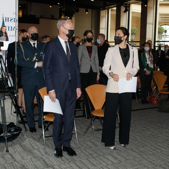 Håkan Åkesson (Hakan Akesson, ambassadeur de Suède en France), S.A.R. la princesse Victoria de Suède lors du 6ème sommet d'affaires franco-suédois sur la décarbonisation de l'économie au pavillon Vendôme à Paris, France, le 6 décembre 2021. © Christophe Clovis/Bestimage