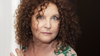 Valérie Mairesse, ex-compagne de Thierry Lhermitte : "J'ai avorté de lui en Hollande"