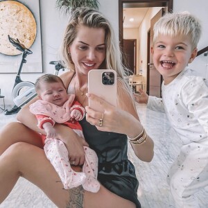 Jessica Thivenin, sa fille Leewane et son fils Maylone. Instagram.