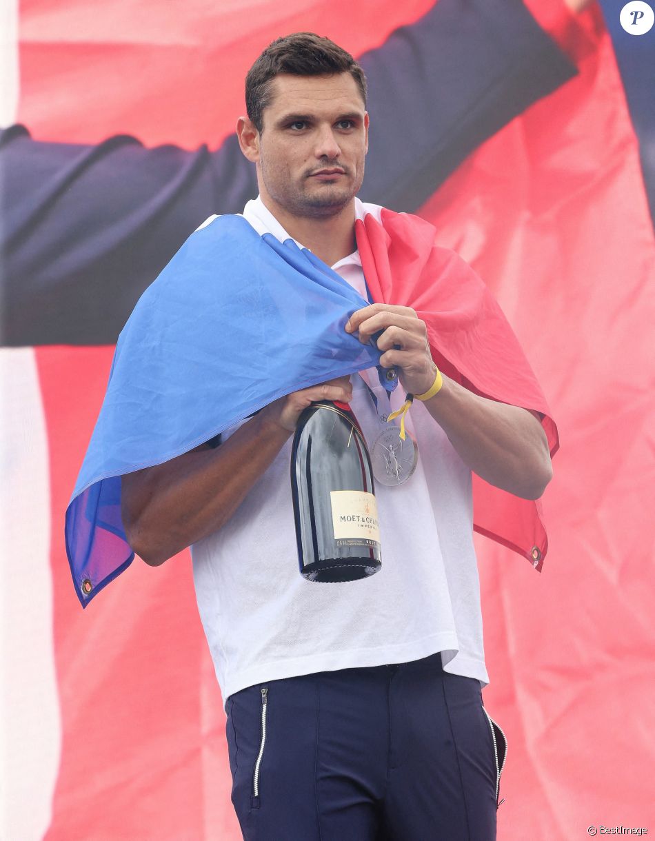 Florent Manaudou Médaille Dargent En 50 M Nage Libre Aux Jeux Olympique De Tokyo 2020 Assiste 7585