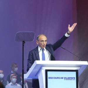 Premier meeting d'Eric Zemmour, candidat à l'élection présidentielle avec son parti "Reconquête !" à Villepinte le 5 décembre 2021.