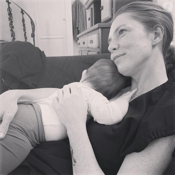 Davina Vigné avec sa fille sur Instagram