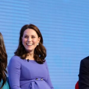 Le prince Harry, Meghan Markle, Catherine Kate Middleton (enceinte), duchesse de Cambridge, le prince William, duc de Cambridge lors du premier forum annuel de la Fondation Royale à Londres le 28 février 2018.