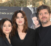Zoe Massenti;Monica Bellucci;Fabio De Luigi - M.Bellucci au photocall du film "La Benfana vien di Notte 2" à Rome, le 17 décembre 2021. 