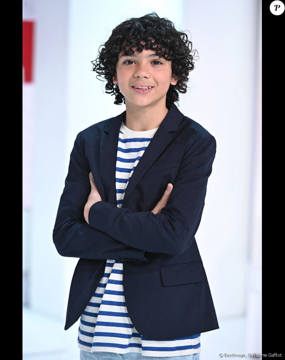 Exclusif - Enzo (Eurovision junior) - Enregistrement de l'émission "Vivement Dimanche prochain" au studio Gabriel, présentée par M. Drucker le 18 novembre 2021 pour une diffusion sur France 2 le 28/11/2021. © Guillaume Gaffiot/Bestimage
