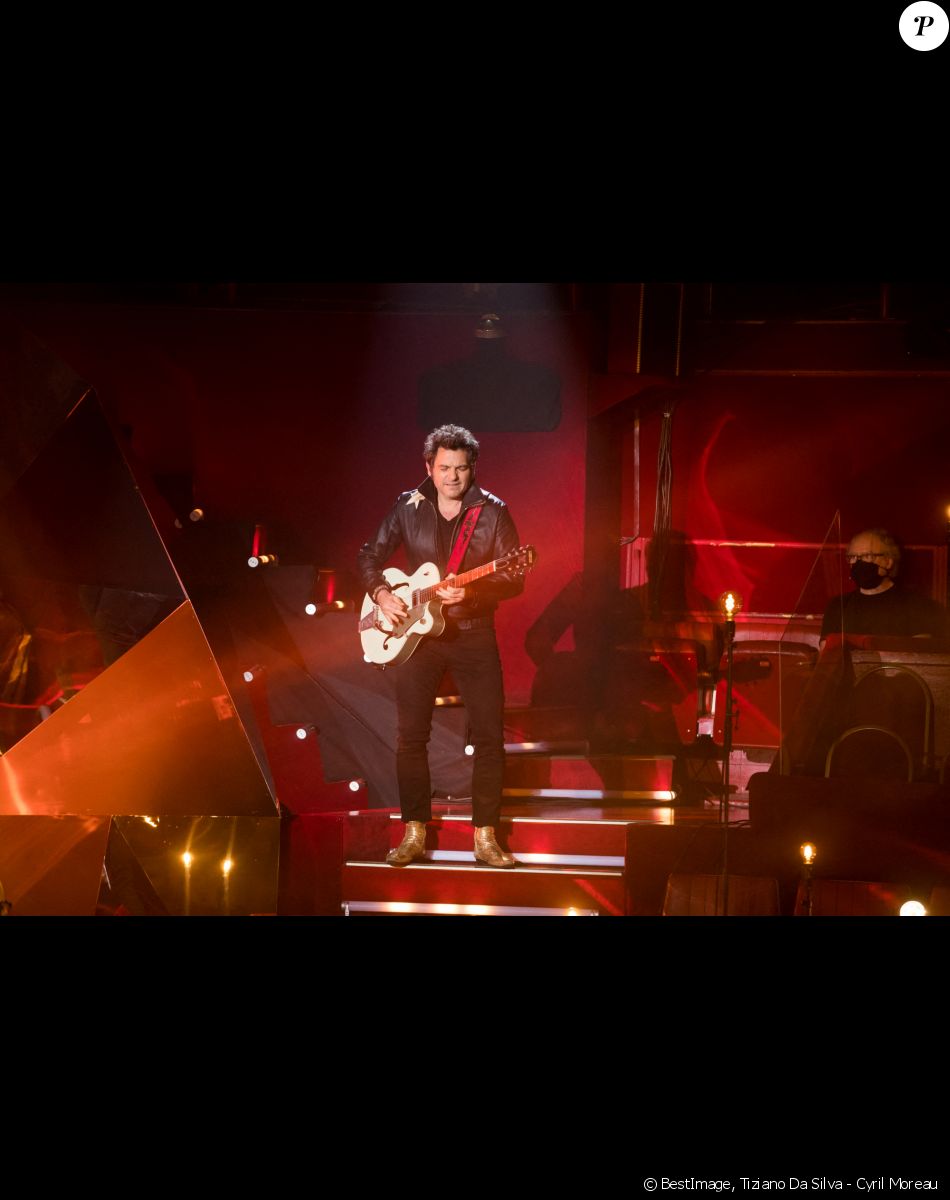 Exclusif - Matthieu Chedid - Grande soirée solidaire et festive "Secours Pop La Grande Soirée" au Cirque d'Hiver à Paris, le 6 février. © Tiziano Da Silva - Cyril Moreau / Bestimage