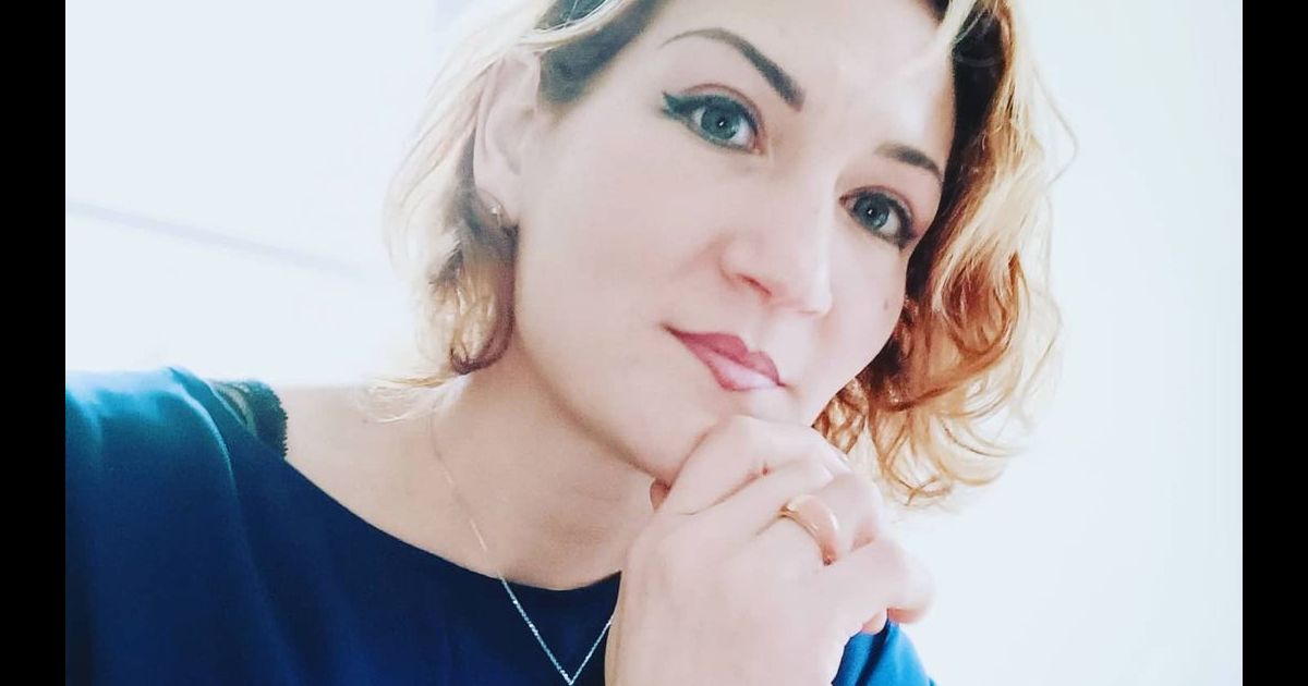 Anne Lise L'amour Est Dans Le Pré Age