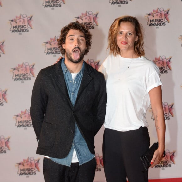 Laure Manaudou et Jérémy Frérot - Arrivées à la 17ème cérémonie des NRJ Music Awards 2015 au Palais des Festivals à Cannes, le 7 novembre 2015. © Rachid Bellak/Bestimage 