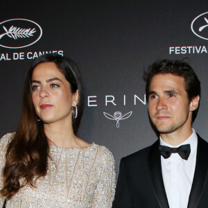 Anouchka Delon et son compagnon Julien Dereims - Photocall de la soirée Kering "Women In Motion Awards", Place de la Castre, lors du 72ème Festival International du Film de Cannes. Le 19 mai 2019 © Denis Guignebourg / Bestimage