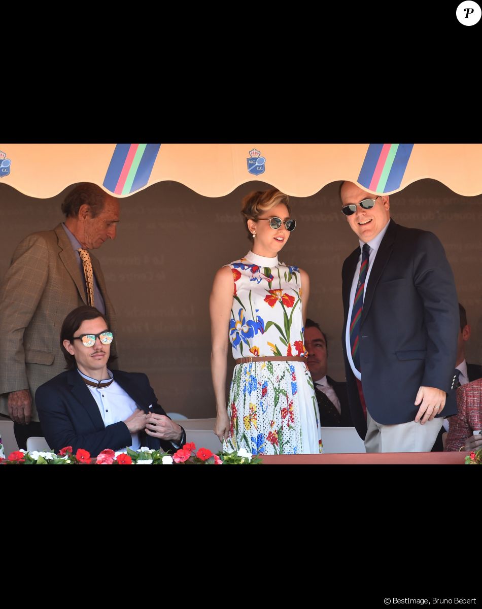 Jazmin Grace Grimaldi (la fille du prince Albert II de Monaco), son compagnon Ian Mellencamp, le prince Albert II de Monaco en tribune lors du Rolex Monte-Carlo Masters 2018 à Roquebrune Cap Martin le 19 avril 2018. © Bruno Bebert / Bestimage