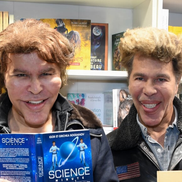 Igor et Grichka Bogdanoff (Bogdanov) - Salon du Livre à la Porte de Versailles de Paris, le 17 mars 2019. © Lionel Urman/Bestimage