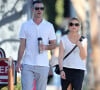 Sarah Michelle Gellar et son mari Freddie Prinze jr se promènent dans les rues de Santa Monica. Le 7 janvier 2015 