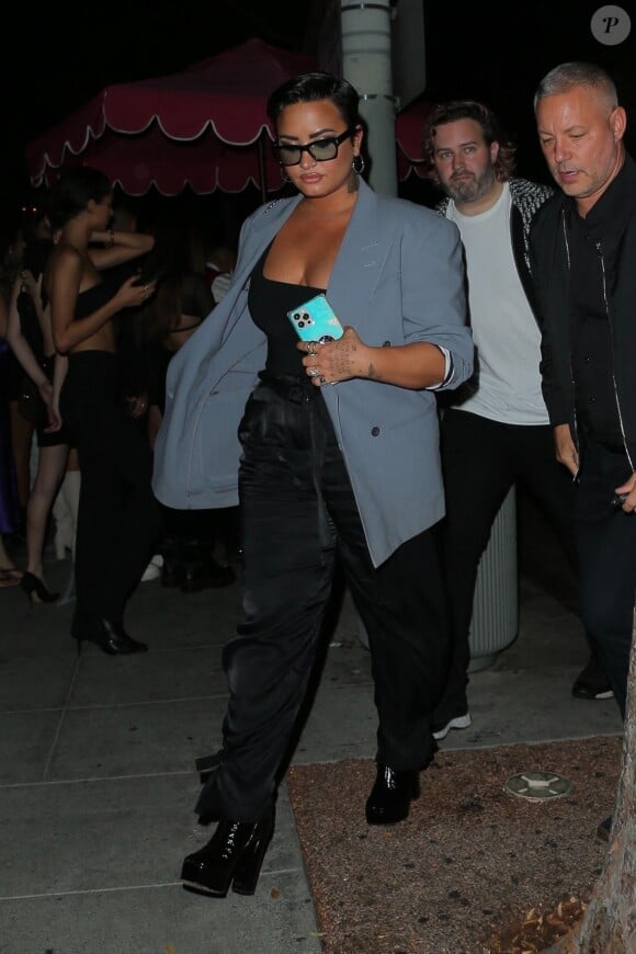Demi Lovato arrive au club Delilah à West Hollywood, Los Angeles, le 25 septembre 2021.