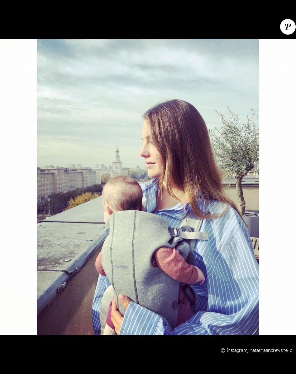 Natasha Andrews et Billie, une des deux filles qu'elle partage avec son compagnon Pierre Niney, sur Instagram, 2019.