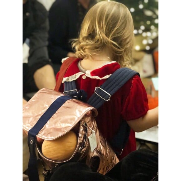 Lola, la fille aînée de Pierre Niney et sa compagne Natasha Andrews, sur Instagram, décembre 2019.