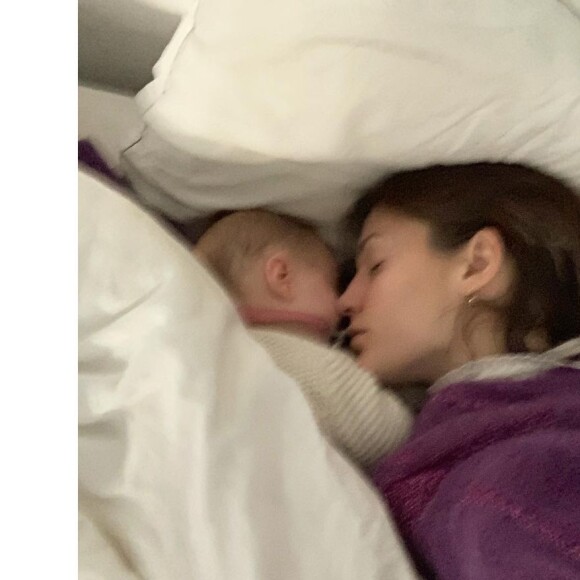 Natasha Andrews et Billie, une des deux filles qu'elle partage avec son compagnon Pierre Niney, sur Instagram, 2019.