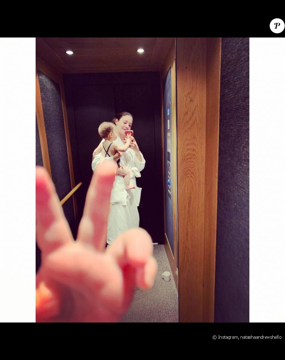 Natasha Andrews et Billie, une des deux filles qu'elle partage avec son compagnon Pierre Niney, sur Instagram, 2019.