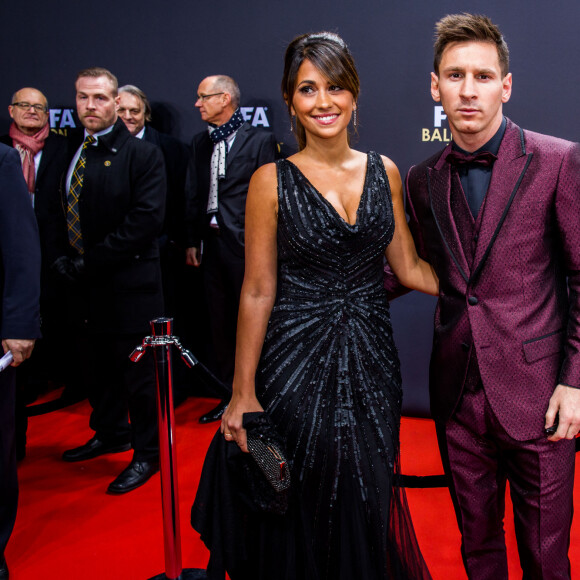 Lionel Leo Messi et sa compagne Antonella Roccuzzo - Gala FIFA Ballon d'Or 2014 à Zurich, le 12 janvier 2015.