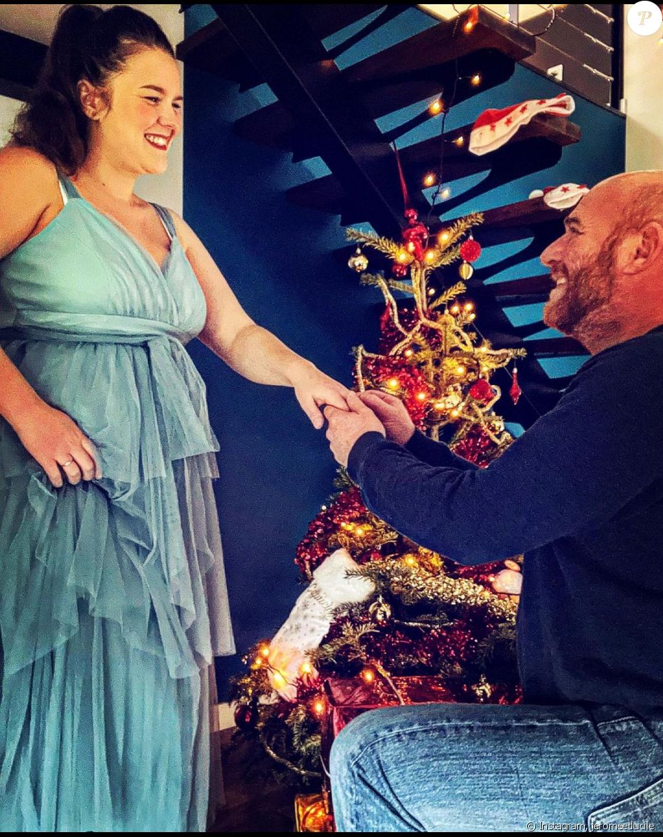 Jérôme (L'amour est dans le pré) a demandé la main de Lucile à Noël. Le couple est fiancé.