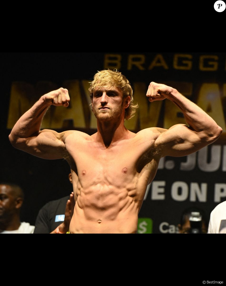 Paul Logan avant un combat de boxe au Hard Rock Stadium de Miami.