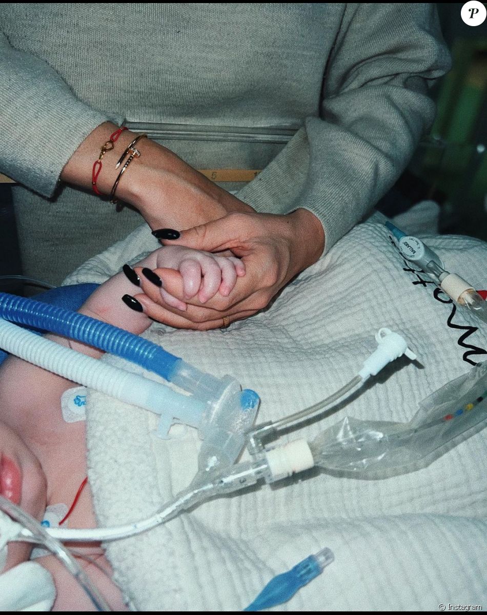 Hillary Vanderosieren inquiète pour son fils Matteo, opéré du coeur à quelques semaines.
