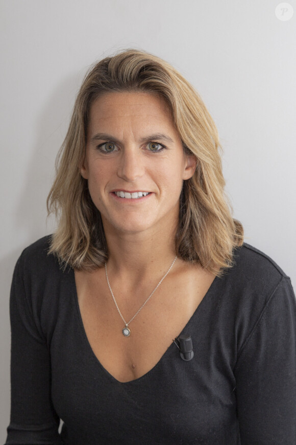 Exclusif - Amélie Mauresmo - Backstage de l'enregistrement de l'émission "On Est En Direct" (OEED), présentée par L.Ruquier, diffusée sur France 2, le 3 octobre 2020 © Jack Tribeca / Bestimage