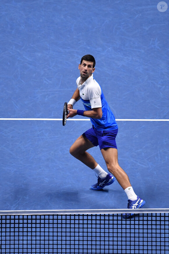 Novak Djokovic face à Cameron Norrie lors du Masters ATP à Turin, le 19 novembre 2021.