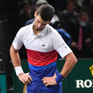 Novak Djokovic remporte la finale homme du Rolex Paris Masters face à Daniil Medvedev. © Veeren/Bestimage