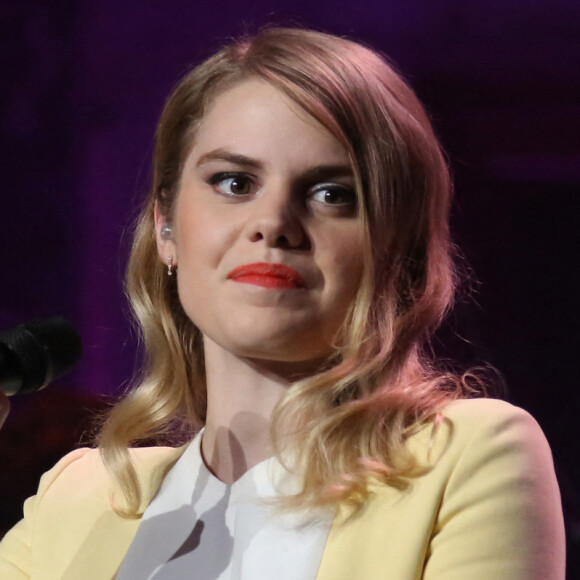 Exclusif - No Web No Blog - Coeur de Pirate (Béatrice Martin) - Enregistrement de l'émission "Du côté de chez Dave", qui sera diffusée sur France 3