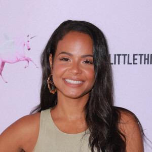 L'actrice américaine Christina Milian se rend au showroom de Pretty Little Thing pour célébrer le mois du patrimoine hispanique à Los Angeles, le 18 septembre 2020. 