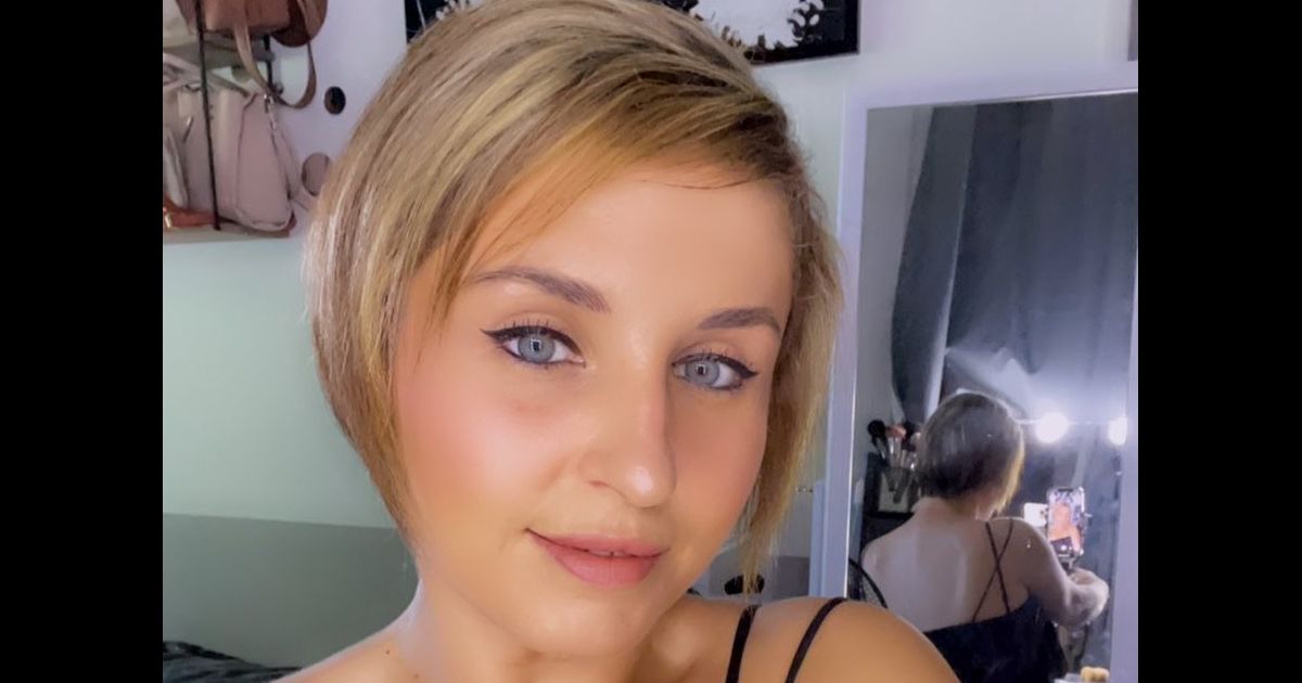 Amandine Pellissard (Familles nombreuses) : Après l’horrible lettre, elle prend une grande décision ! Amandine Pellissard (Familles nombreuses) : Après l’horrible lettre, elle prend une grande décision !