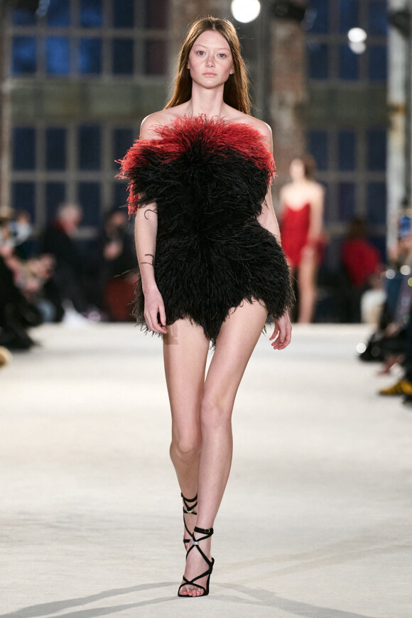 Défilé Alexandre Vauthier, collection Haute Couture printemps-été 2022. Paris, le 25 janvier 2022.