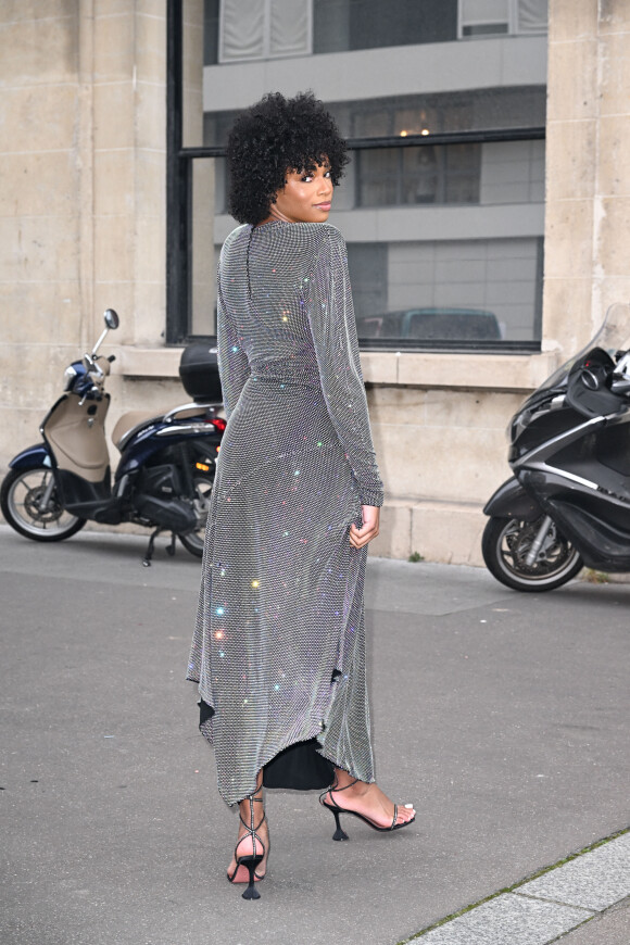 Didi Stone arrive au défilé Alexandre Vauthier, collection Haute Couture printemps-été 2022. Paris, le 25 janvier 2022.