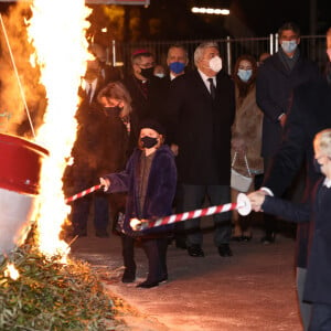 La princesse Caroline de Hanovre, la princesse Gabriella, Le prince héréditaire Jacques, le prince Albert II de Monaco lors de la célébration de la sainte Dévote, Sainte Patronne de Monaco, sur le quai Albert 1er le 26 janvier 2022 © Jean-Charles Vinaj / Pool Monaco / Bestimage