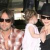 Nicole Kidman, Keith Urban et leur fille Sunday Roseà l'aéroport de Sydney le 5 janvier 2010