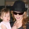 Nicole Kidman, Keith Urban et leur fille Sunday Roseà l'aéroport de Sydney le 5 janvier 2010