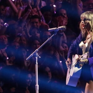 Taylor Swift - Les célébrités se produisent sur scène lors de la cérémonie des MTV Video Music Awards à Newark (New Jersey). Le 26 août 2019. 