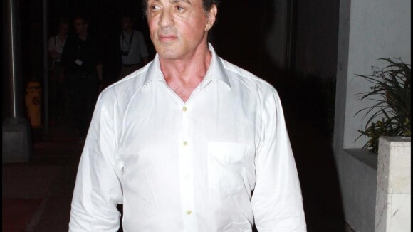 Sylvester Stallone : suite à une fracture du cou... il vit avec un plaque métallique dans le corps !