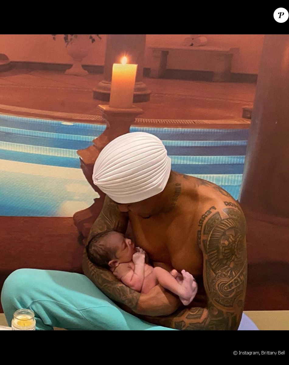 Nick Cannon (ici photographiée avec sa fille Powerful Queen), attendrait un nouvel enfant, son huitième !