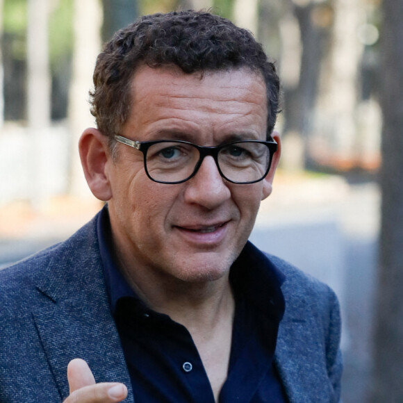 Dany Boon - Arrivées des personnalités à l'émission "Vivement Dimanche Prochain" au Studio Gabriel à Paris, le 14 octobre 2021. © Christophe Clovis / Bestimage