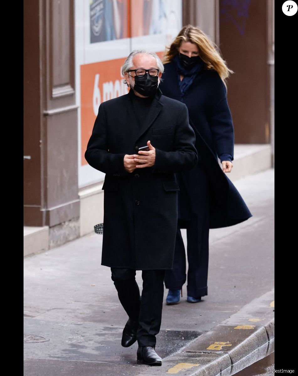 Arrivées aux obsèques de Thierry Mugler au temple protestant de l'Oratoire du Louvre à Paris le 4 février 2022.