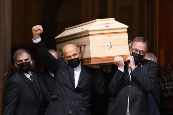 Sorties des obsèques de Thierry Mugler au temple protestant de l'Oratoire du Louvre à Paris le 4 février 2022. 
