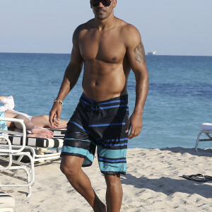 Shemar Moore sur une plage de Miami le 8 mars 2013