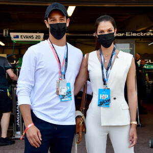 Iris Mittenaere et son compagnon Diego El Glaoui - People lors de la 4ème édition du E-Prix De Monaco 2021 le 8 mai 2021 © Bruno Bebert / Bestimage