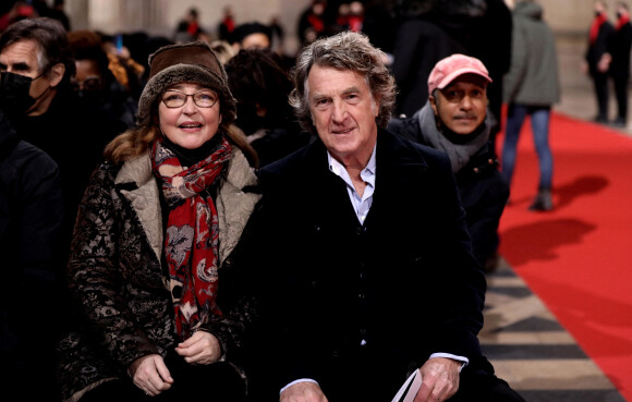 Catherine Frot, François Cluzet et Pascal Legitimus au Panthéon par la Grande Porte de Paris, le 30 novembre 2021. © Dominique Jacovides / Bestimage