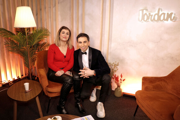Jordan de Luxe et Amandine Pellissard lors de l'enregistrement de l'émission "Chez Jordan" à Paris le 28 janvier 2022. © Cédric Perrin / Bestimage 2
