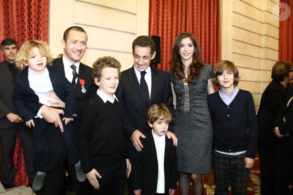 La famille Boon (photo : lors de la remise des insignes de Chevalier de la Légion d'honneur à Dany, le 10/11/09) va s'agrandir avec l'arrivée (enfin !), d'une petite fille !