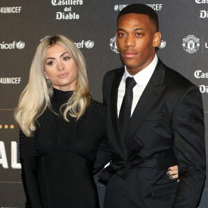 Anthony Martial et sa compagne Mélanie Da Cruz lors du dîner de gala "United For Unicef" à Manchester, le 15 novembre 2017.